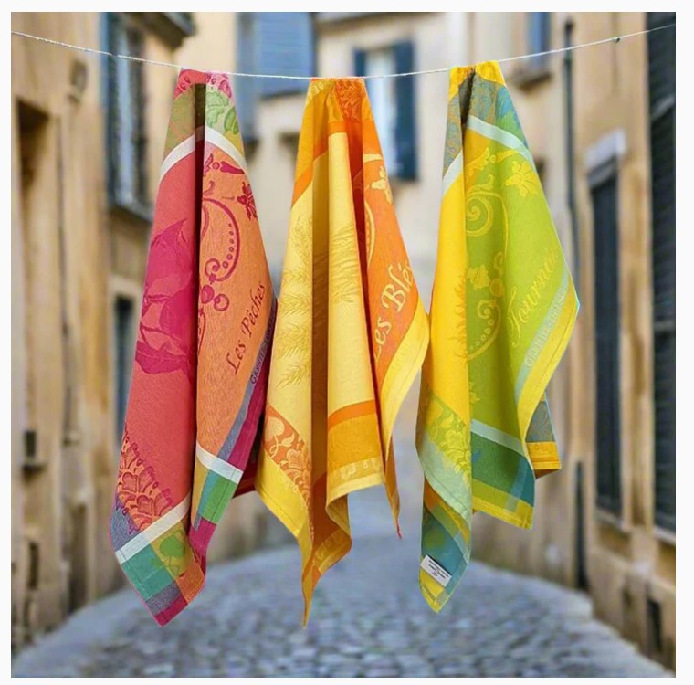 Garnier-Thiebaut, Les Pêches French Jacquard Kitchen Towel – Au
