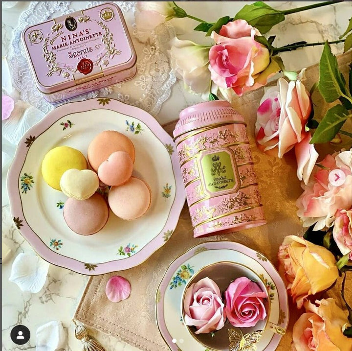 Nina's Paris, Versailles Rose Flavored Black Tea in Pink Tin, 3.5